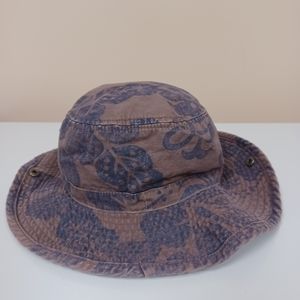 Sun hat for 7-8 year old
